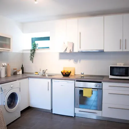 Picturesque Stonehouse In A Knockout Location * Vrboska