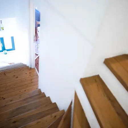 Picturesque Stonehouse In A Knockout Location فربوسكا