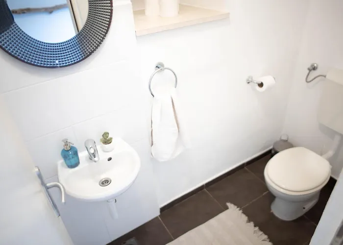 Vikendica Picturesque Stonehouse In A Knockout Location Vrboska