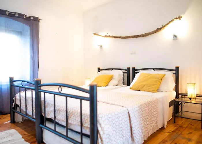 Vikendica Picturesque Stonehouse In A Knockout Location Vrboska